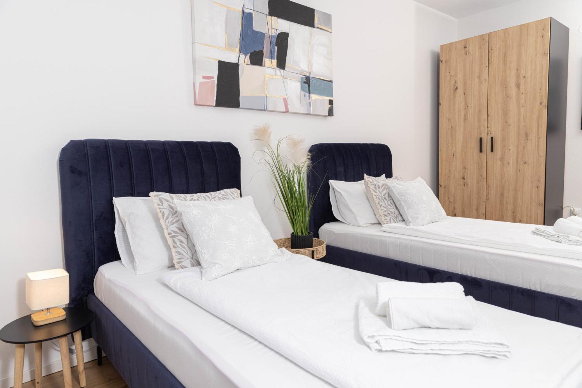 Apartman Tihana Vinkovci Eksteriør bilde